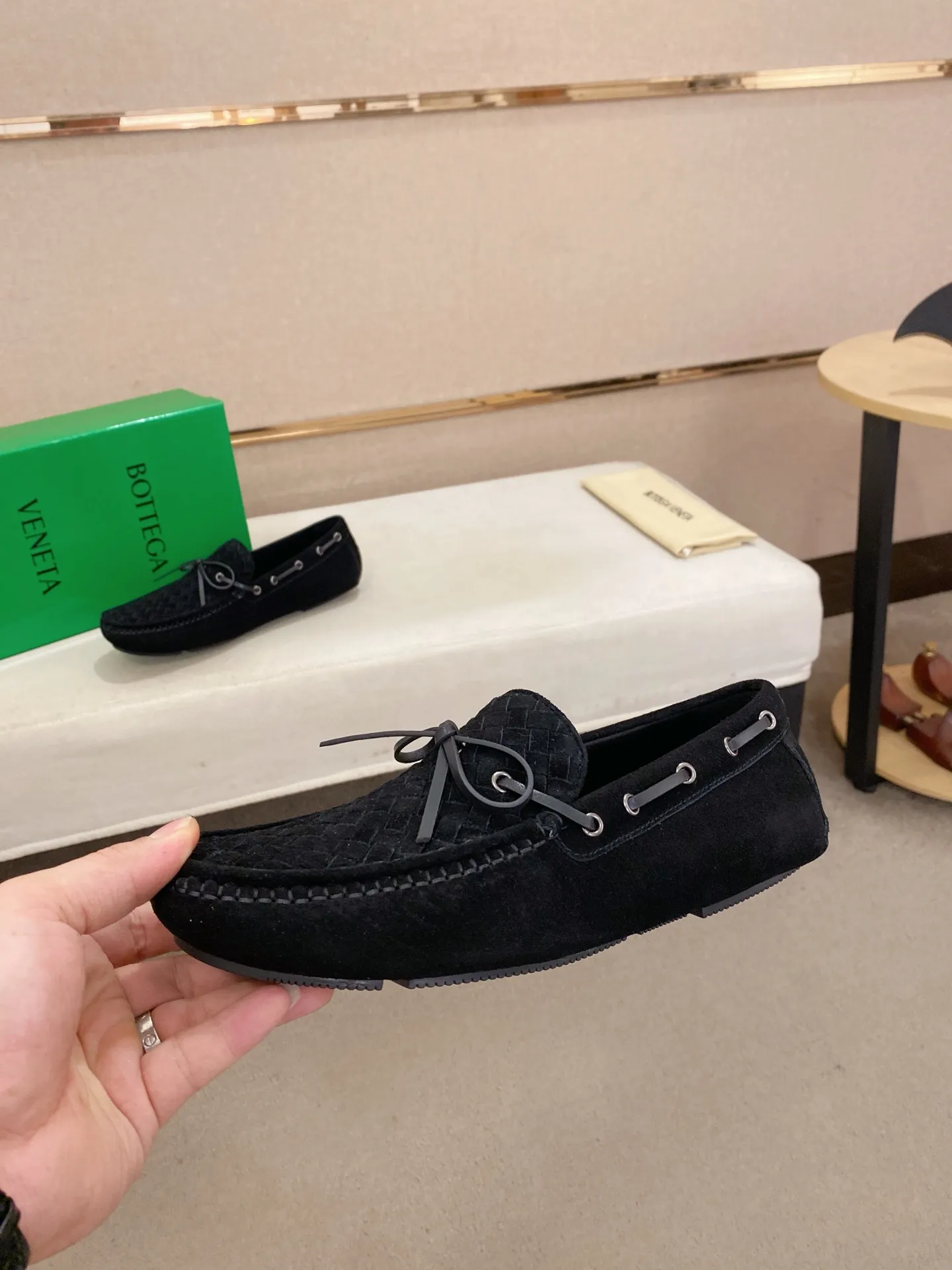 Men's shoes 💰 400💰 (Niu Li + Niu Pad) [BV] latest hot style‼ ️Casual men's shoes, uppers imported deer pattern first-layer cowhide ➕Full imported cowhide lining✔️Exquisite workmanship, excellent foot feel, special rubber soles✔️, cool and fashionable, the latest fashion, fashionable outsole, hurry up. Code number: 38-44 (can be customized to 37.45, non-refundable)
